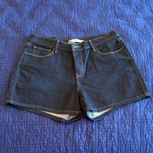 Classic  Levi’s Denim Women's Shorts